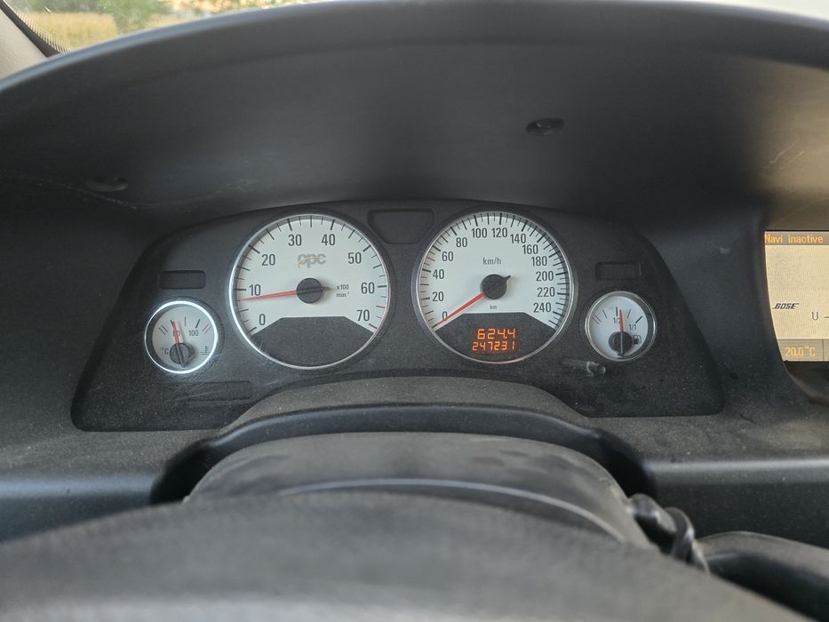 Opel Zafira A OPC