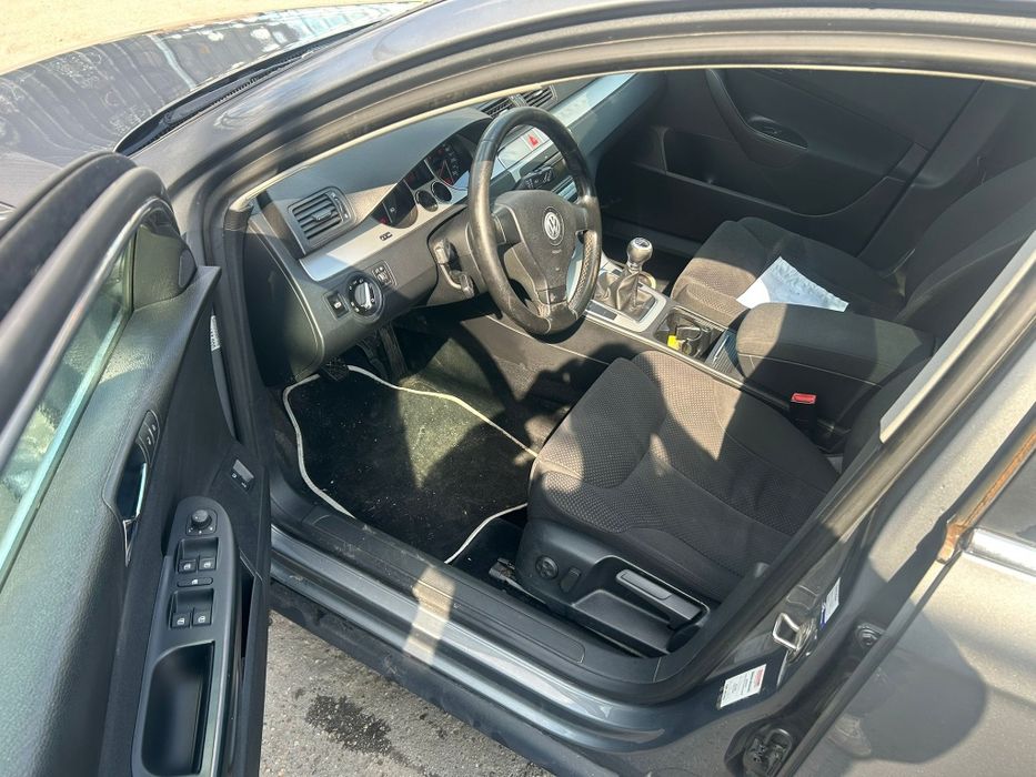 Vw passat B6 2.0 tdi 170 cp