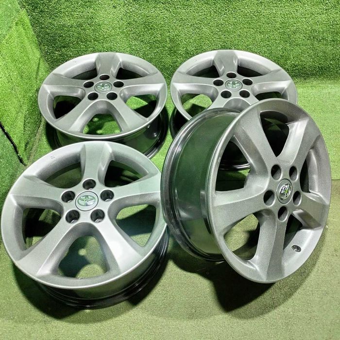 Продам Оригинальные диски Toyota Camry R17 PSD5/114,3 ET50 Американец