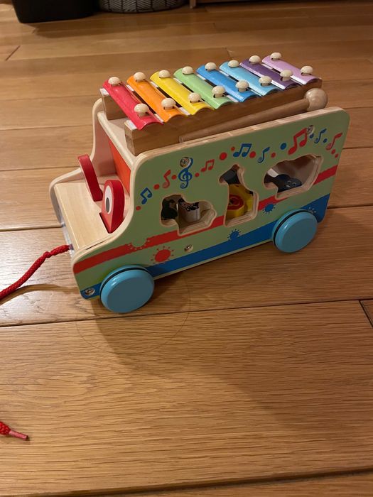 Бебешки играчки дървени