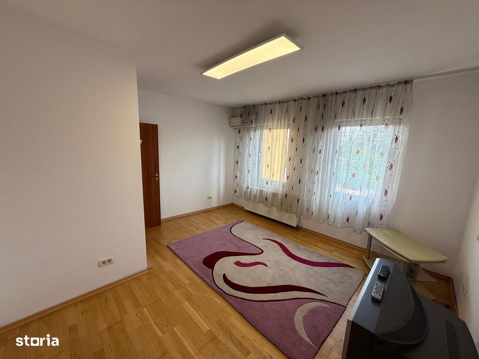 Casa de Vanzare - 5 camere - Chiajna