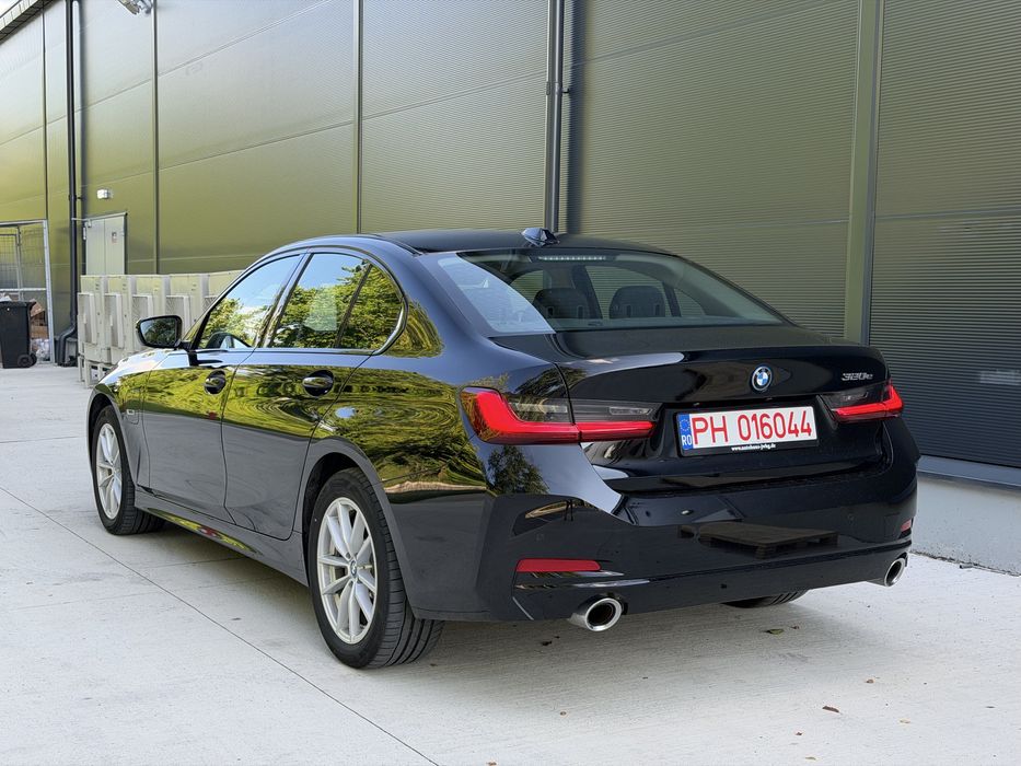 BMW 3 Series 2023 — imagine 4