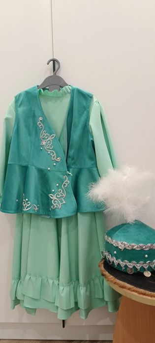 Продам казахский национальный костюм
