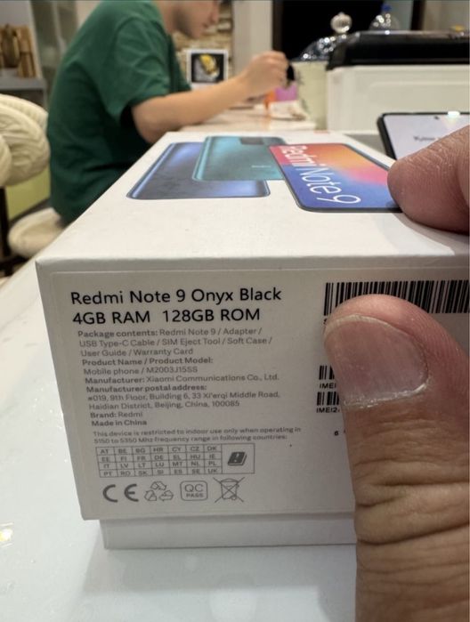 Продается телефон Redmi Note 9