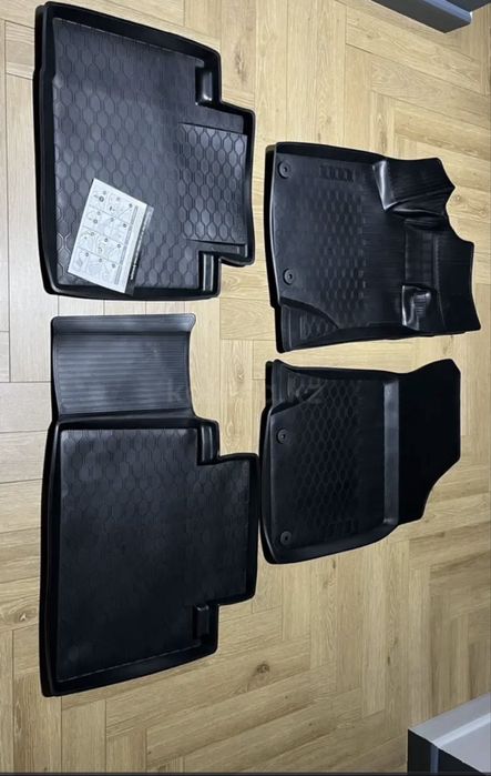 Резиновые полики Geely Azkarra