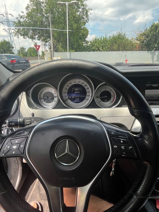 MERCEDES-BENZ C-Class 2012 — imagine 3