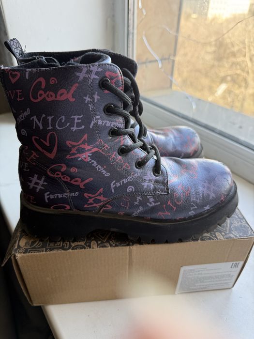 Продам демисезонные ботинки для девочек