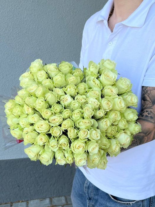 Букеты роз,розы на праздник