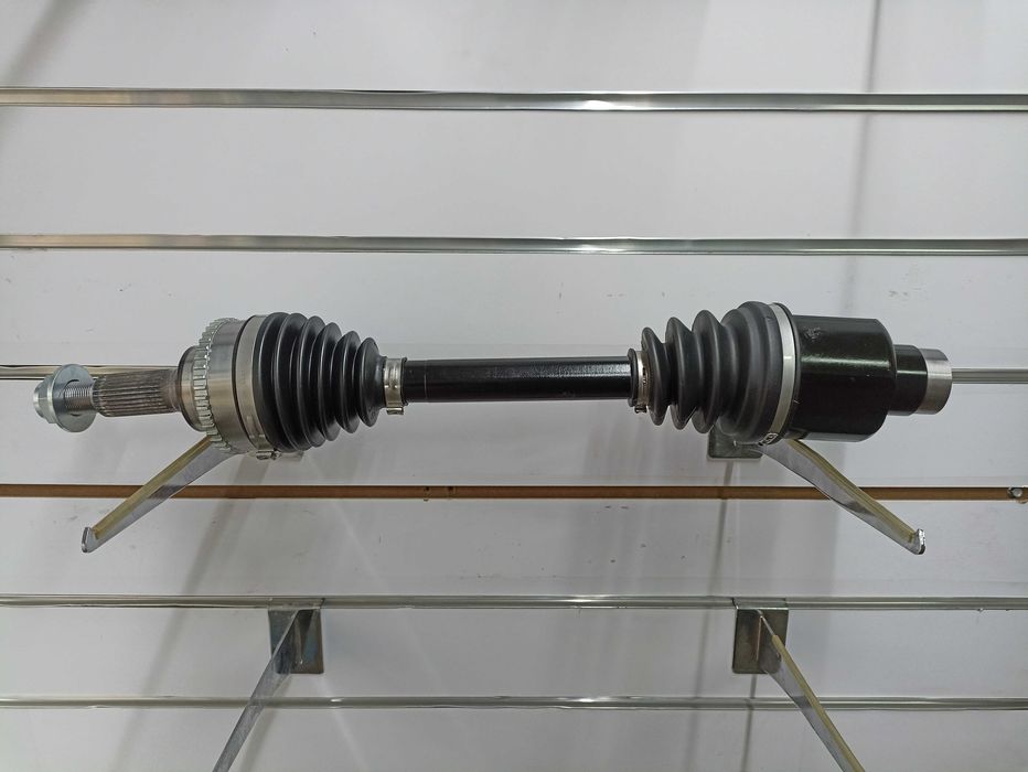 Привод в сборе гранаты на Subaru Forester