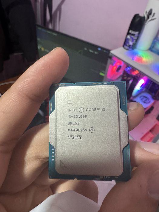 PC monitor, kreslo, stol full, rx 580 8Gb, 1tb pamyat i3 10100