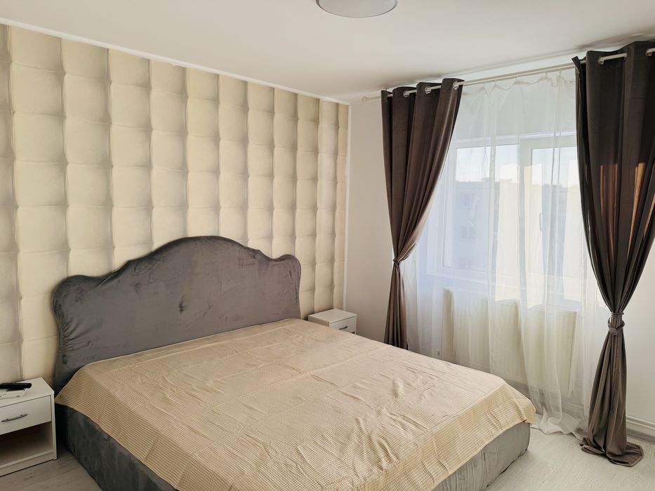 Inchiriez apartament 2 camere strada Sfanta Vineri