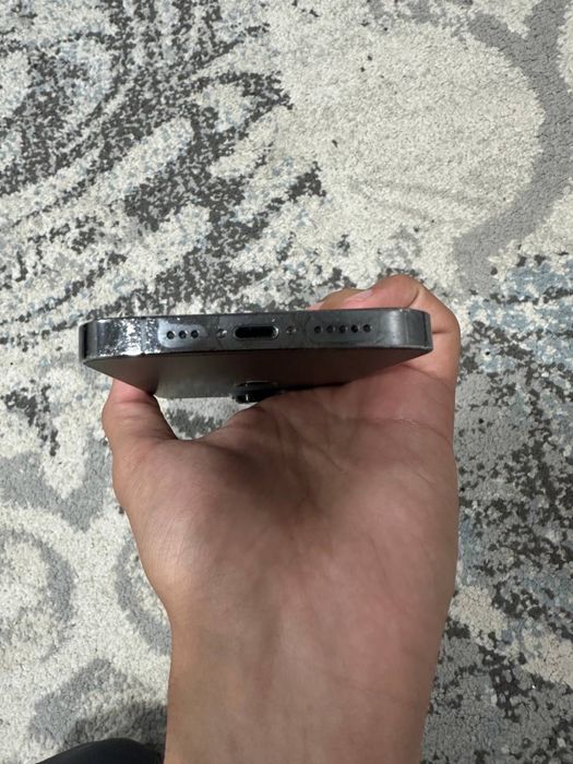iPhone 13 pro 94 yomkst