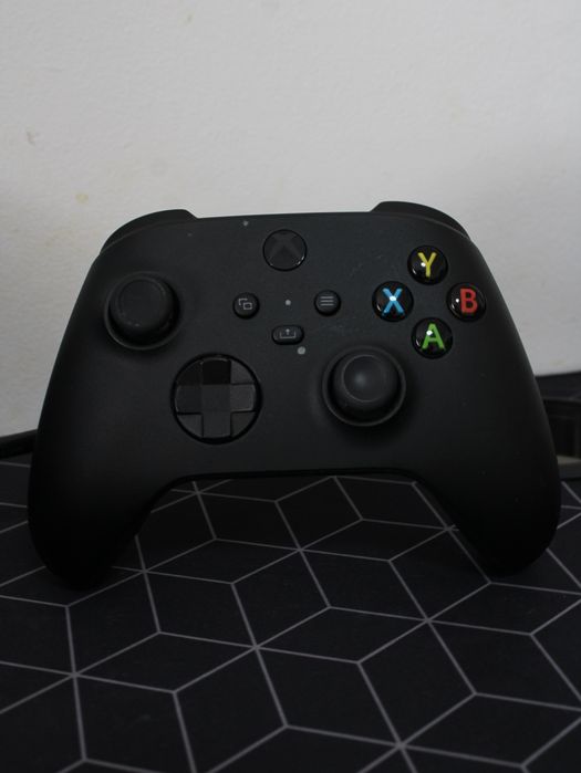 Controller Xbox series X in stare impecabilă
