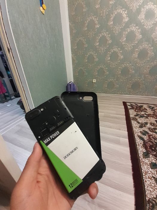 Телефон иной старый