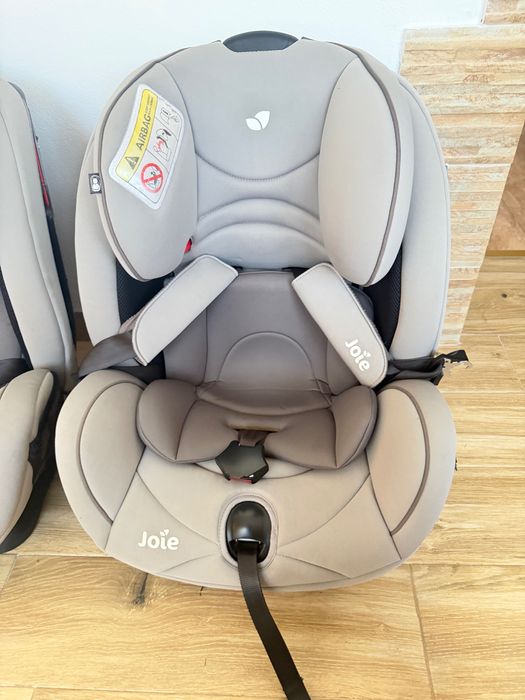 2x Scaun auto copii Joie Stages 0-18 kg – stare perfectă, vând și separat