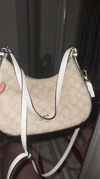 Посуда и женскиий заттар