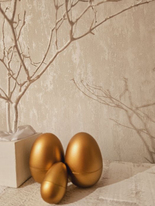 Золотые Пасхальные яйца