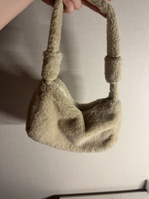 красивые сумочки Б/у