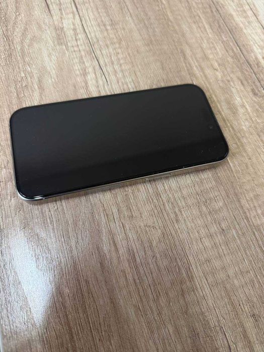 iPhone 15 Pro - ESIM