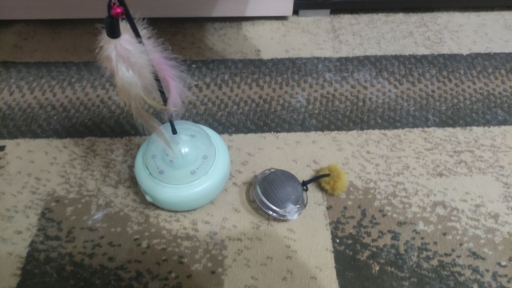 Игрушки,домики для кошек