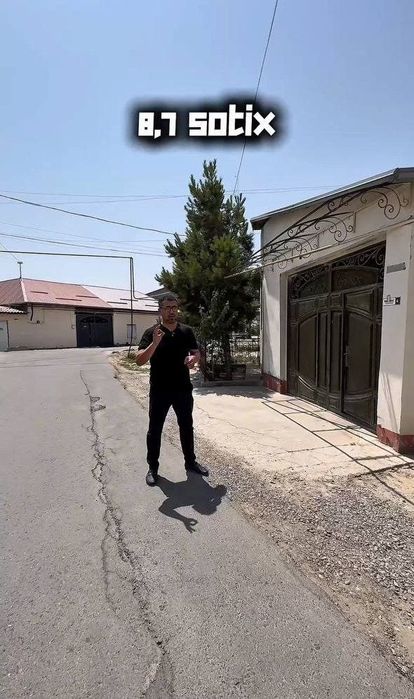 Yo'l yuzida yer xisobida uy. Bektemir ROVD