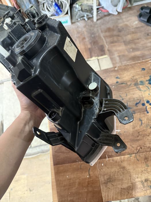 Фара гранта FL правая оригинал