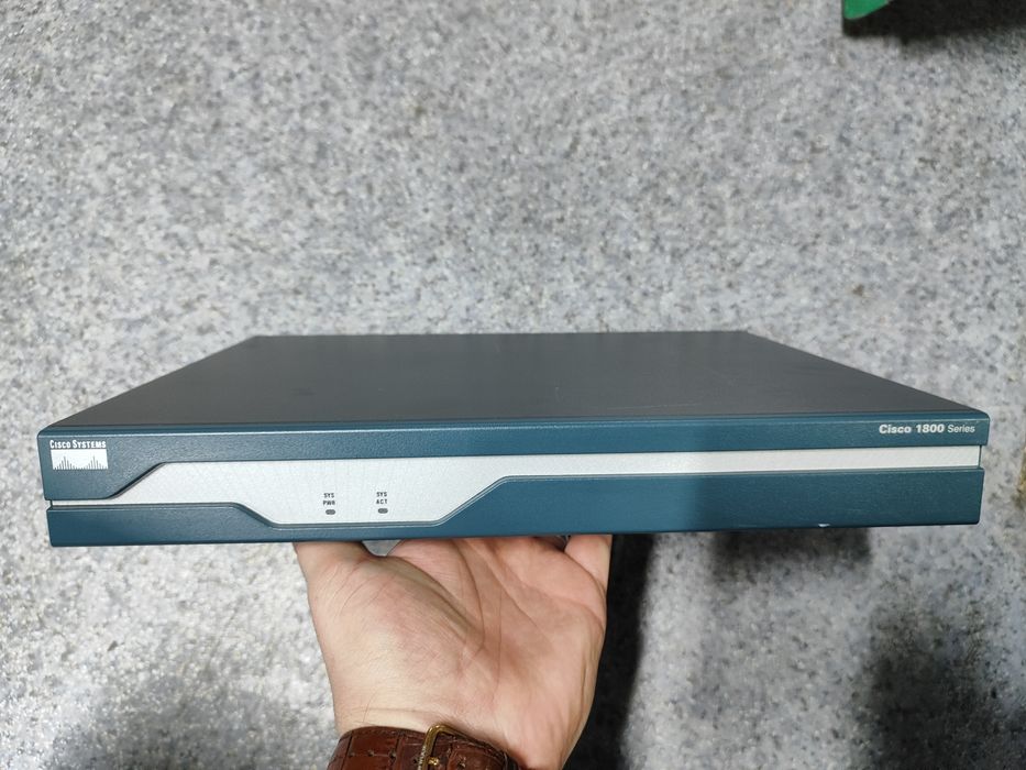 Cisco systems сетевое оборудование, коммутатор, маршрутизатор