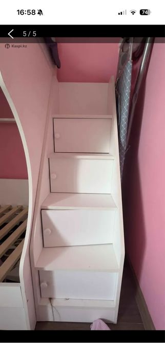 Продам 2х ярусную кровать