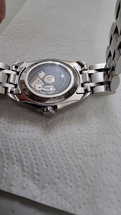 Продам швейцарские часы