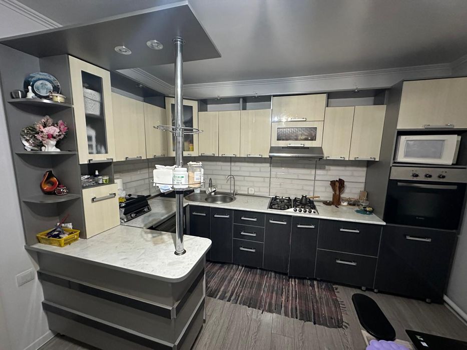 Кухонный гарнитур.