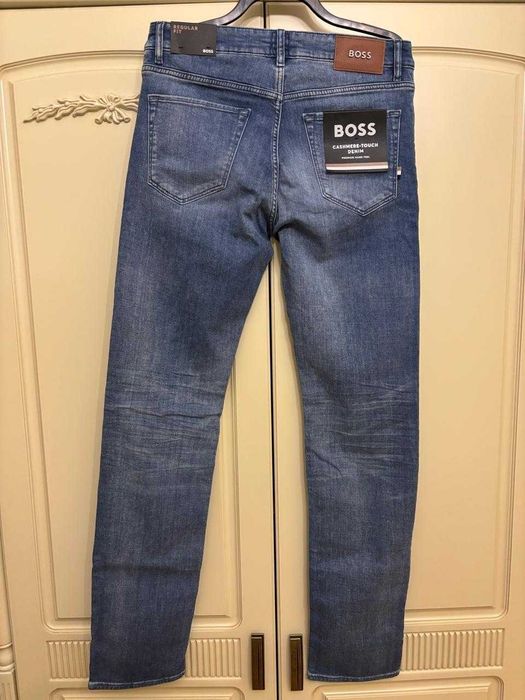 Джинсы BOSS 32/34