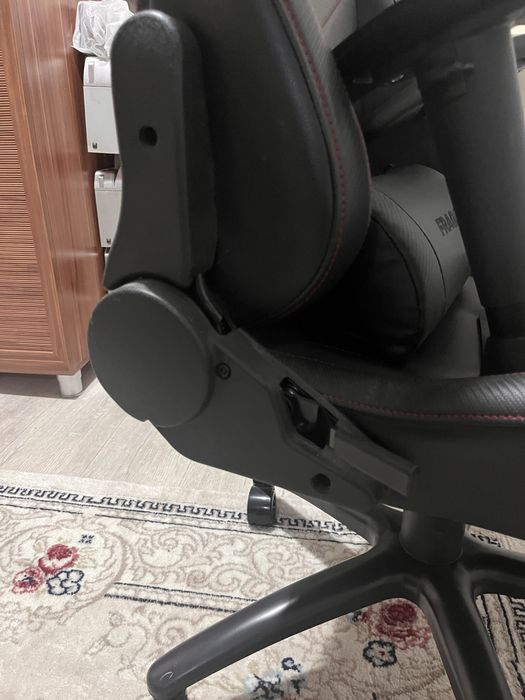 Игровое кресло glhf