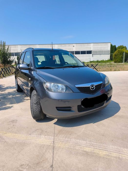 Mazda 2 регистрирана+всичко платено