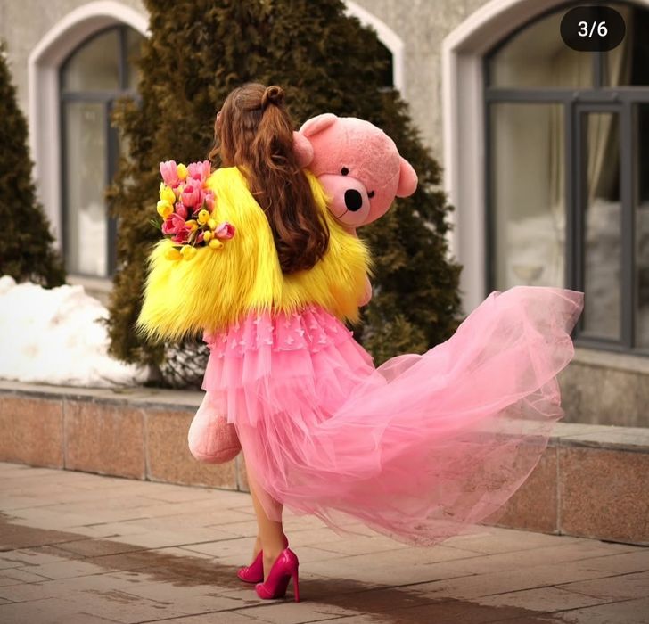 медведь большой розовый