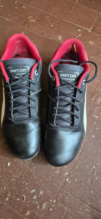 Продавам оригинални обувки Ferrari, puma