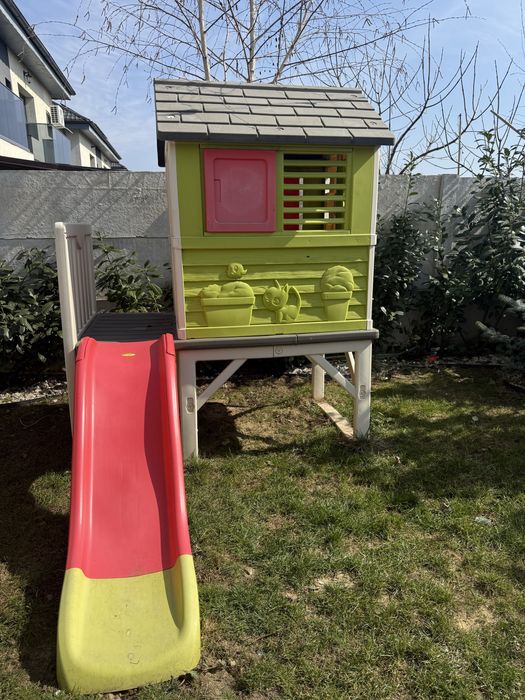 Casuta cu tobogan Smoby