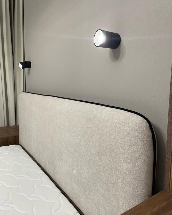 Мягкая двухспальная кровать