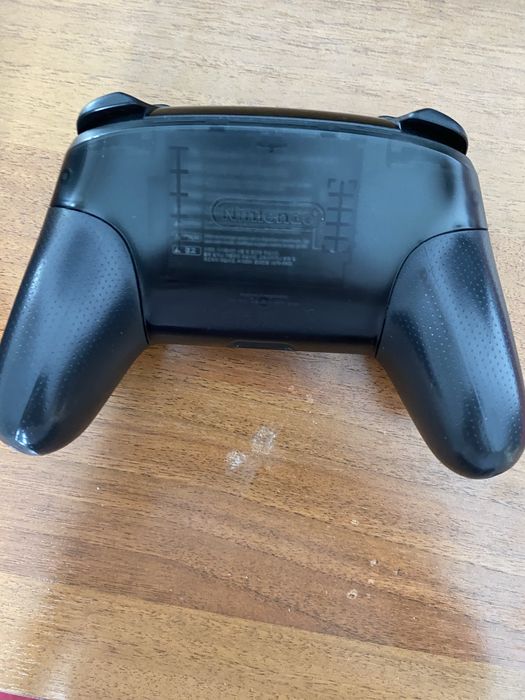 Обменяю nintendo switch 2 + про контроллер + зельда