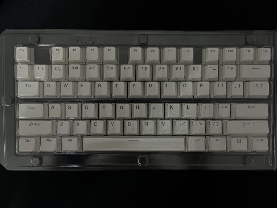 Белые PBT кейкапы 138шт