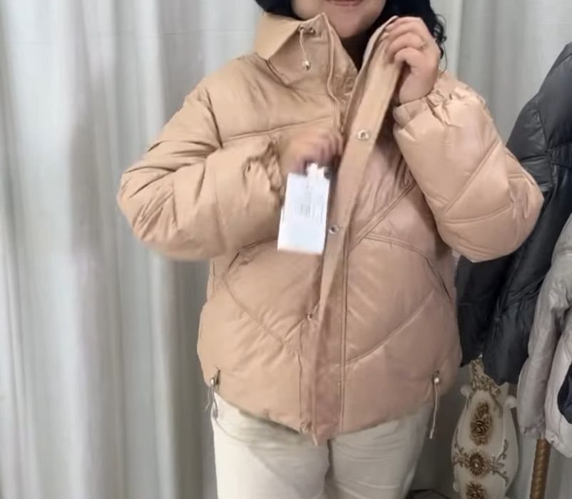 Женская осенняя куртка