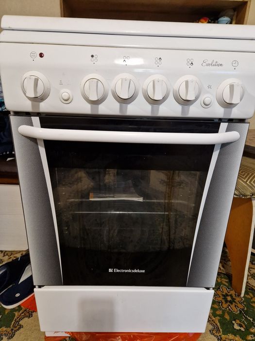 Продам газовую плиту!