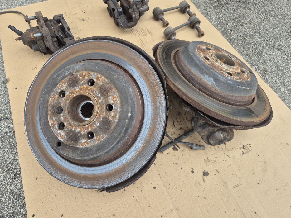 Предни/задни главини шенкели Мерцедес МЛ W164 ГЛ X164 Mercedes шенкел