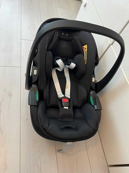Scoica auto MAXI-COSI PEBBLE 360 PRO2 + baza FamilyFix 360 Pro