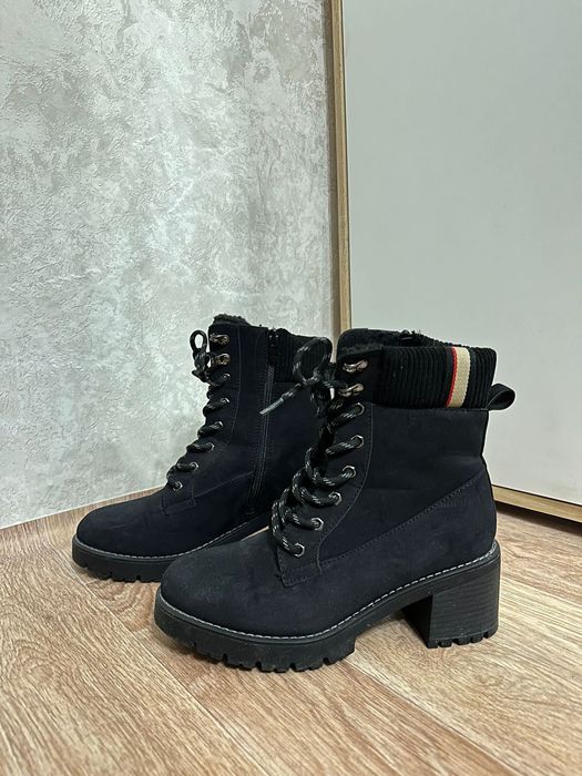 Ботинки женские зимние