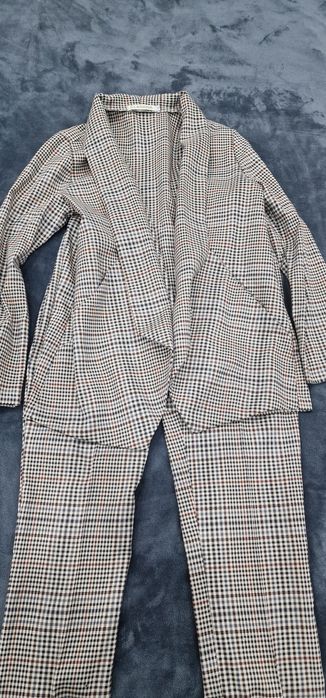 Продам женскую одежду дёшево