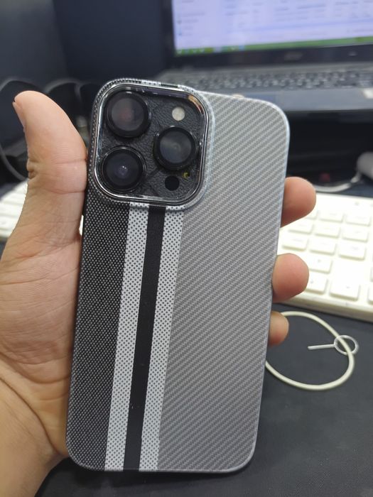 Iphone xr iphone 14 pro korpusda