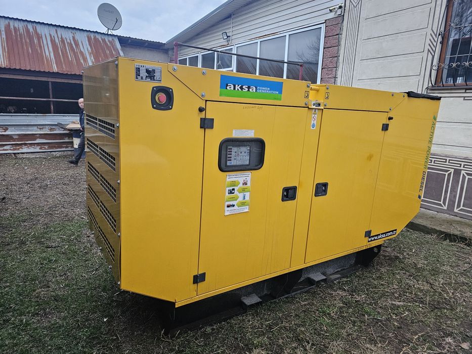 Продам Генератор Работал очень мало