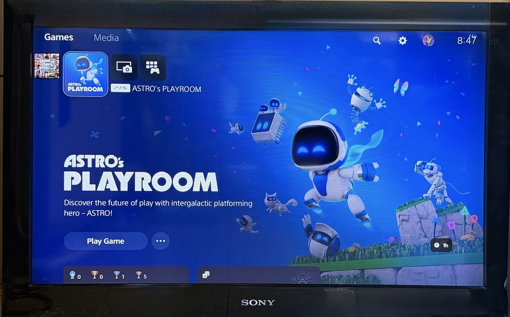 ПЕРФЕКТНА!!! Конзола Sony PlayStation 5 Slim Disc Edition, 1TB + 2 оригинални DualSense + GTA V