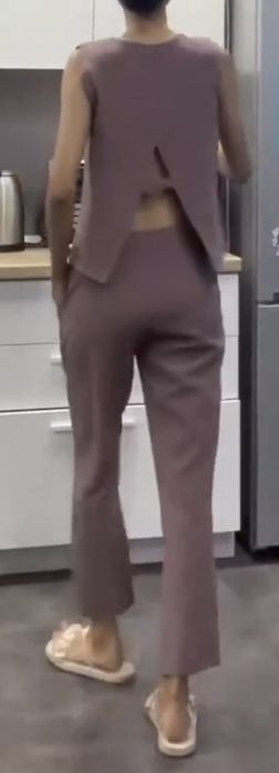 Продам костюм