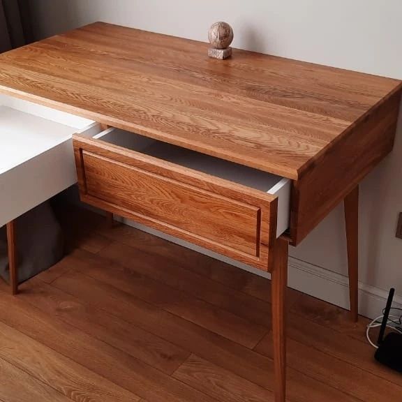 Продам туалетный столик новый